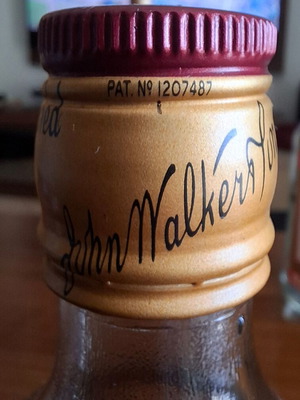 Φιάλη whiskey Johnnie Walker δεκαετίας 1970 καινούργια, σφραγισμένη