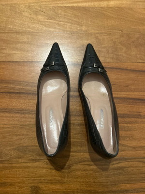 Kalogiou Black Pumps Size 36 Like New