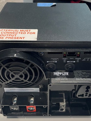 Inverter/Charger APS X Series 1250W 12VDC 230V new with 2 C13 outlets