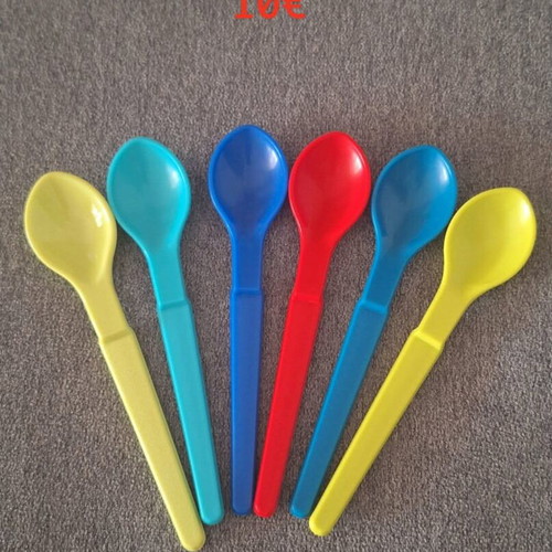 Tupperware spoons new, set of 6, colorful