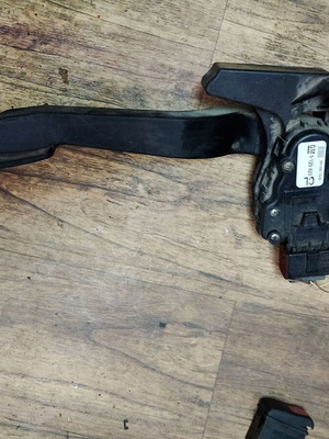 Gas pedal potentiometer for Opel Corsa C, Tigra, 9129423