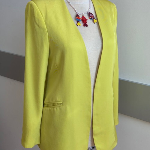Pinko blazer like new, vibrant yellow, size M/L