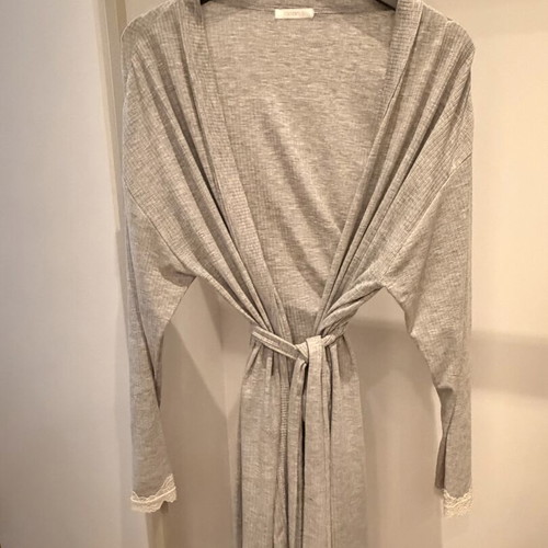 Kimono Yamamay gray with lace details, like new, size M/L