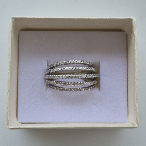 Folli Follie silver ring with zircon, like new, size 18mm
