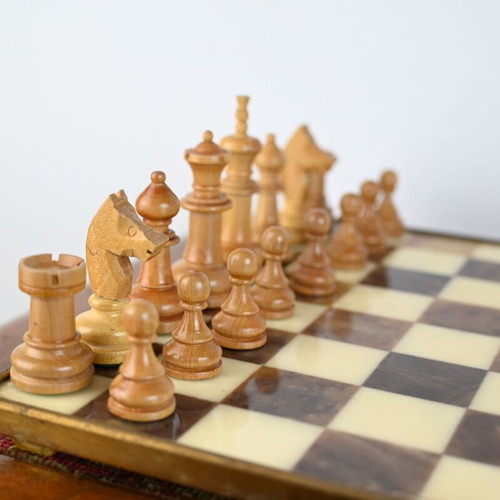 Chess set used, complete, 33 cm