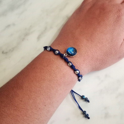 Women's Blue Aquarius Zodiac Bracelet new