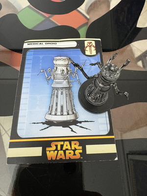 Star Wars Medical Droid 12 μινιατούρα και κάρτα