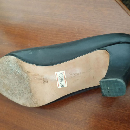 Haralas black pumps size 37 used