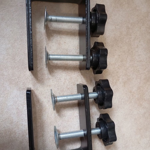 Clamps for DJ or office equipment like new