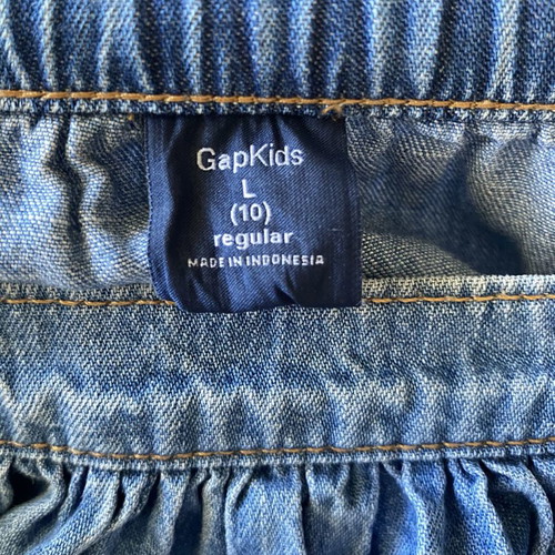 Gap Kids denim skirt size L like new, blue