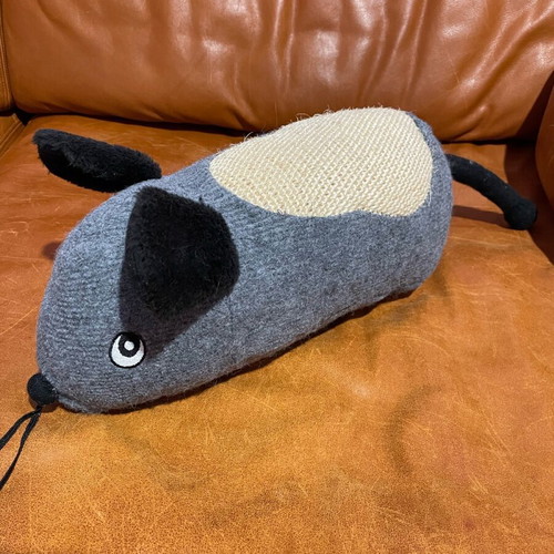 Cat scratching post giant mouse new