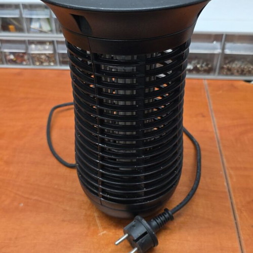 Electric insect trap 18W Nedis INKI110CBK18 like new
