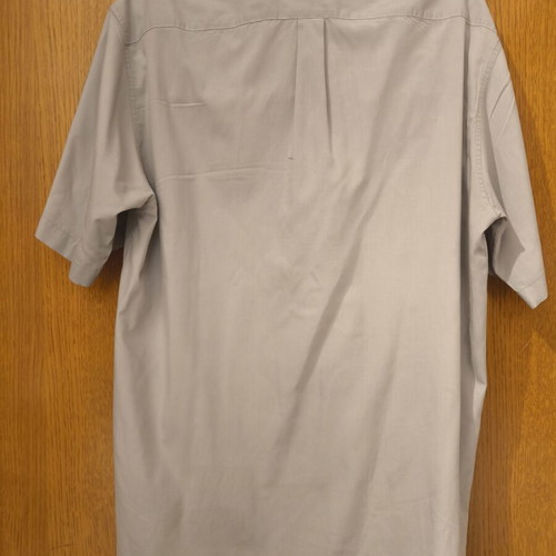 Manific by Uomo men's shirt medium gray like new