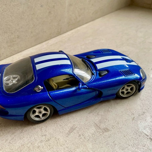 Viper GTS Dodge metal model 1/24 Burago