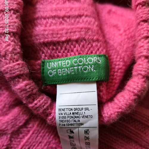Benetton dog sweater 80% wool like new, 50 cm length