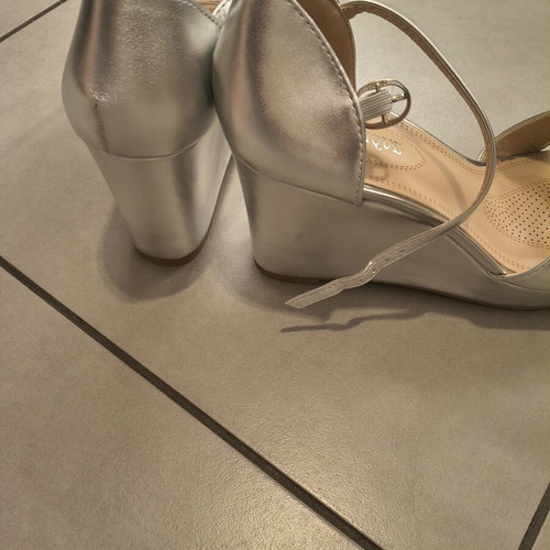 Silver platform sandals, size 40