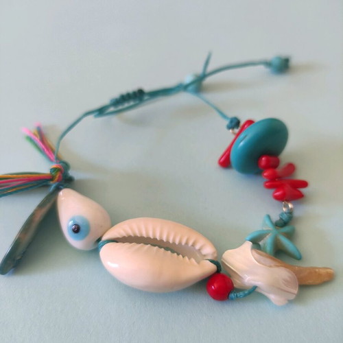 Bracelets new with real shells
