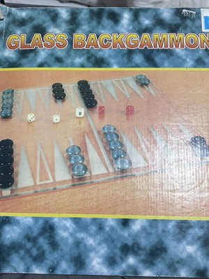 Glass backgammon 0.35cm with black and white birds, like new
