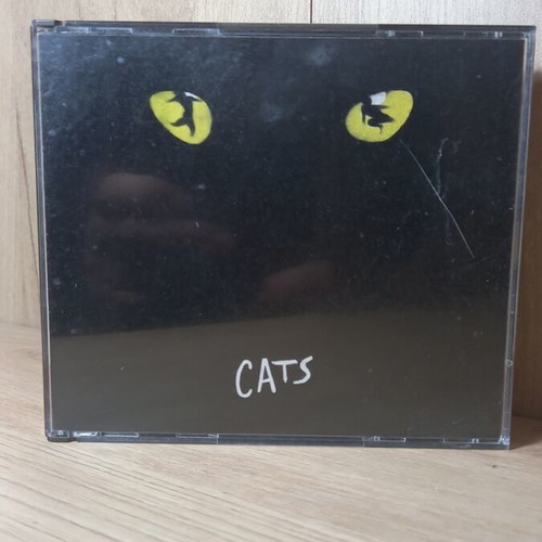 Cats Musical CD album like new, 2 CDs