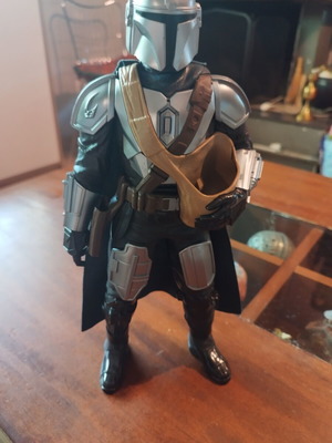 Star Wars figure like new with sound, 33cm tall