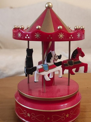 Carousel red new tabletop decorative with music
