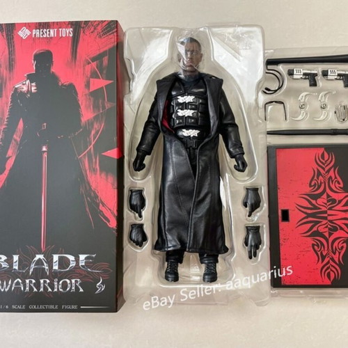Blade II 1/6 Present Toys collectible figure like new in box