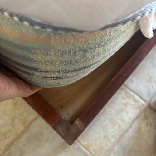 Two divan beds like new with single mattresses