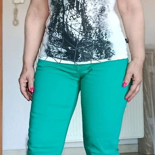 Infashion blouse with cut-out shoulders S used, black and white