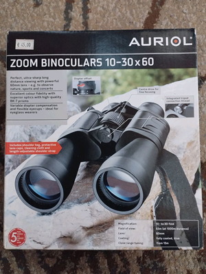 Auriol binoculars 10-30x60 new in box