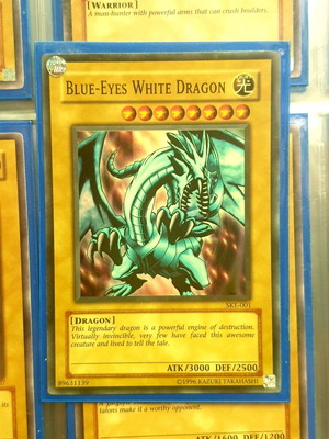 Blue-Eyes White Dragon SKE Като нова