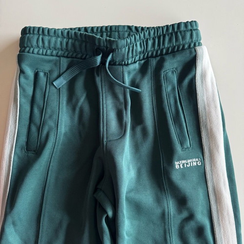 ZARA kids tracksuit set 8-9 years like new, green unisex
