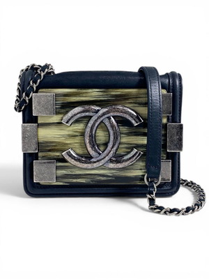 Chanel CC Logo Boy Brick Plexiglass δερμάτινη τσάντα χιαστί με αλυσίδα, σαν καινούργιο, μπλε πολύχρωμο