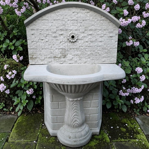 Garden fountain Veselina new, outdoor concrete wall sink