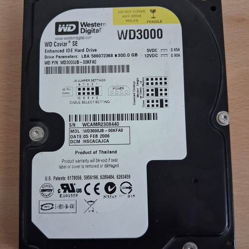 Western Digital Caviar SE 300GB IDE hard drive used with IDE cable
