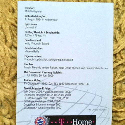 FC Bayern Munich 2008-2009 collectible cards with authentic player autographs