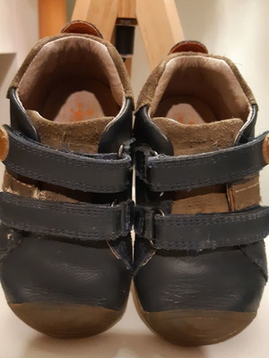 Biomecanics baby leather shoes No.21 used, good condition