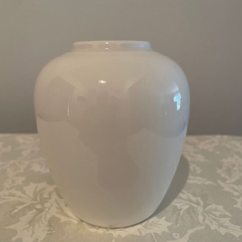 Vintage Shibata Japan vase new with floral details