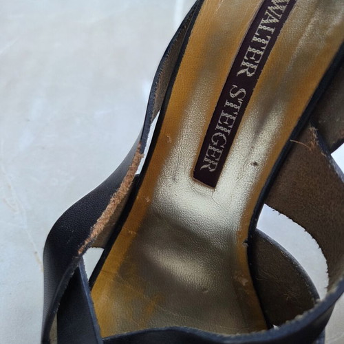 Leather sandals used, size 38.5, blue, with heel