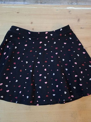 Benetton skirts for girls 4-5 years like new, pack of 4, colorful