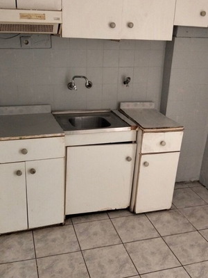 Διαμέρισμα 45 τ.μ στον πρώτο όροφο στις Συκιές Θεσσαλονίκης με κλιματισμό και βεράντα