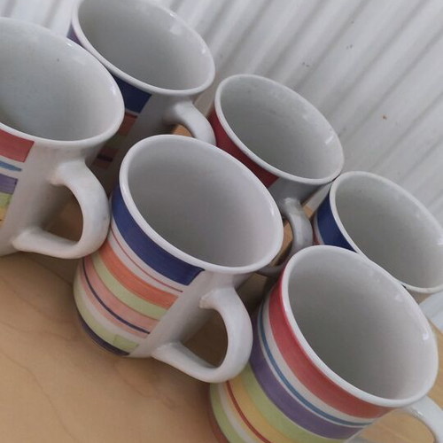 Mugs used, pack of 6 in beige and blue tones