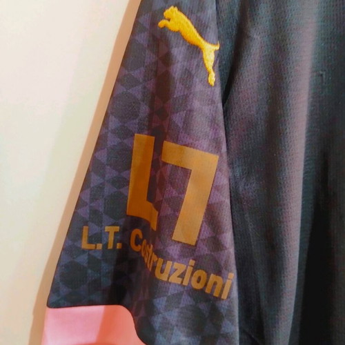 Palermo Match Worm jersey size Medium like new