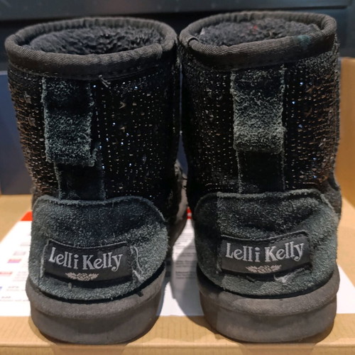 Lelli Kelly boots used with rhinestones and fur size 34 black