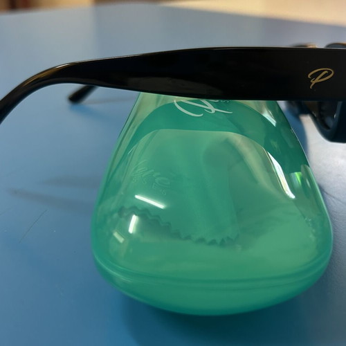 Pervedere unisex sunglasses like new, pack of two, black