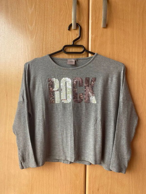 Thin gray blouse for girl 8-9 years like new