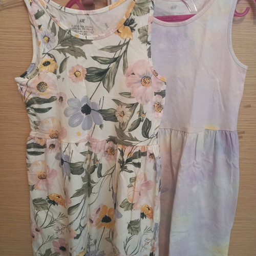 Set of 2 H&M cotton dresses No.6-8 like new, multicolored