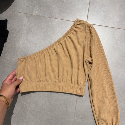 One Shoulder Crop Top beige, like new, size M