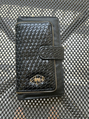 Leather women's wallet like new, black