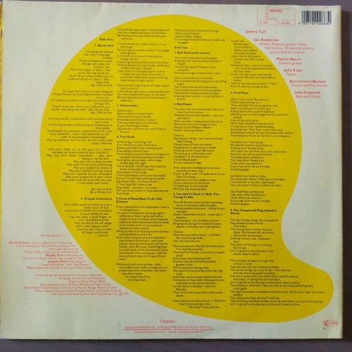 Jethro Tull 2 vinyl records used
