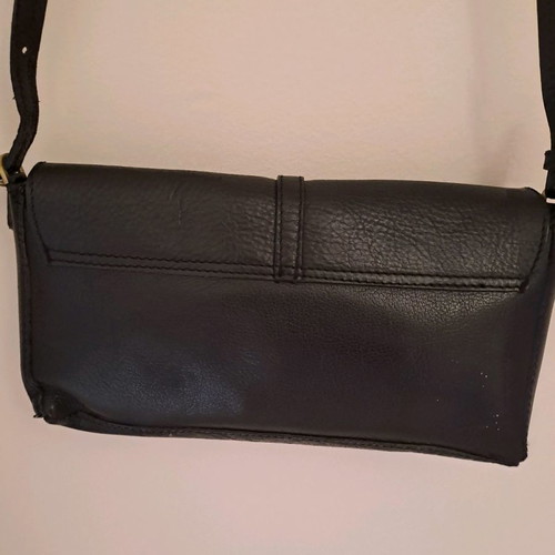 Leather black shoulder bag used